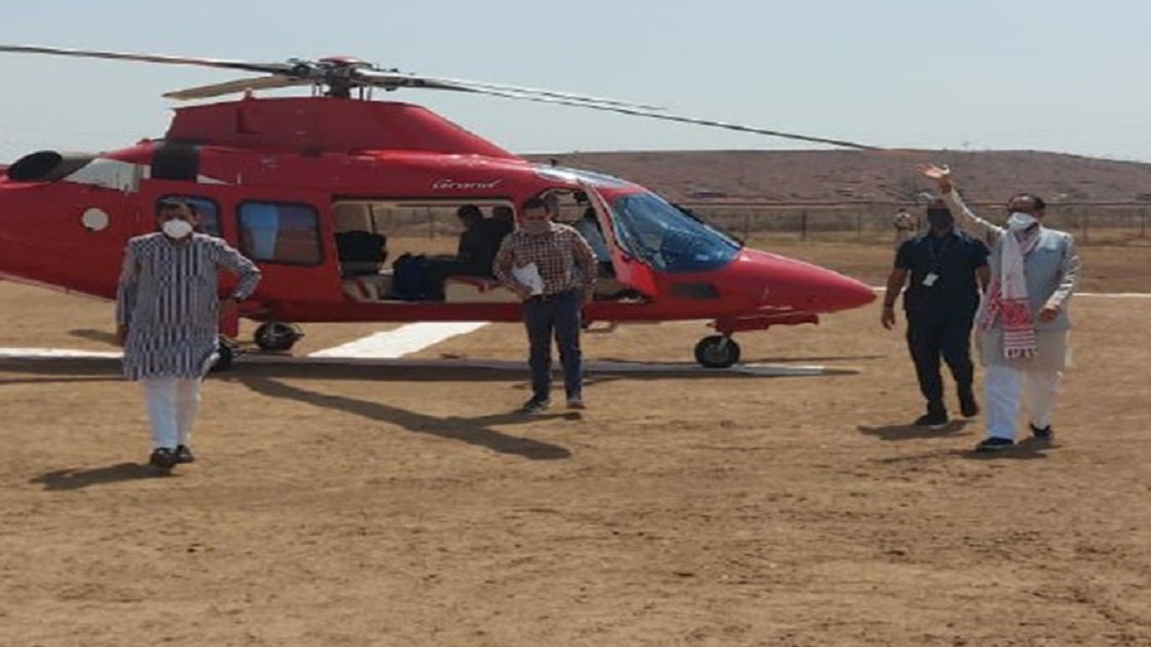 MP News : दमोह उपचुनाव का रोमांच परवान पर, चौथी बार दमोह पहुंचे मुख्यमंत्री शिवराज MP News : दमोह उपचुनाव का रोमांच परवान पर, चौथी बार दमोह पहुंचे मुख्यमंत्री शिवराज